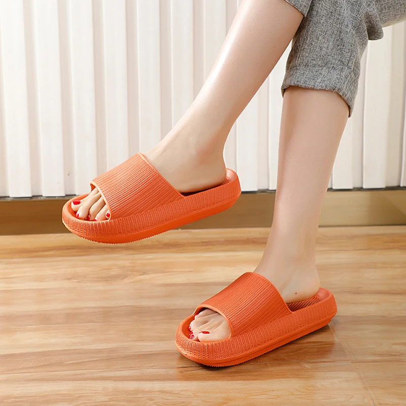 

4CM Thicken Women Slippers Summer Indoor Sole Leisure Female Bathroom Anti-Slip Home Shoes Platform Sandals Fashion 2022 Men