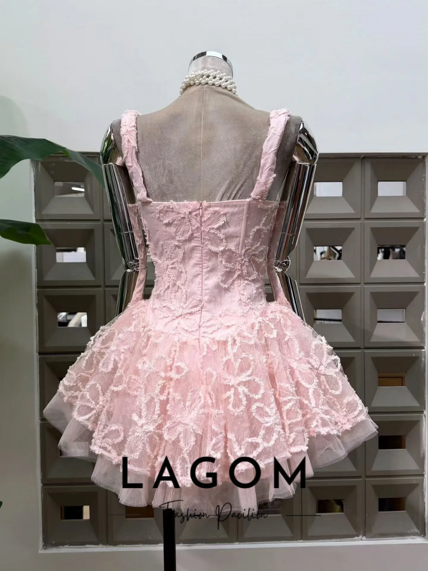 Фото Розовое коктейльное платье Lagom Sweetheart с корсетом, мини-длина, без рукавов, с 3D цветочными тюлевыми бретелями, изысканное, на заказ №4