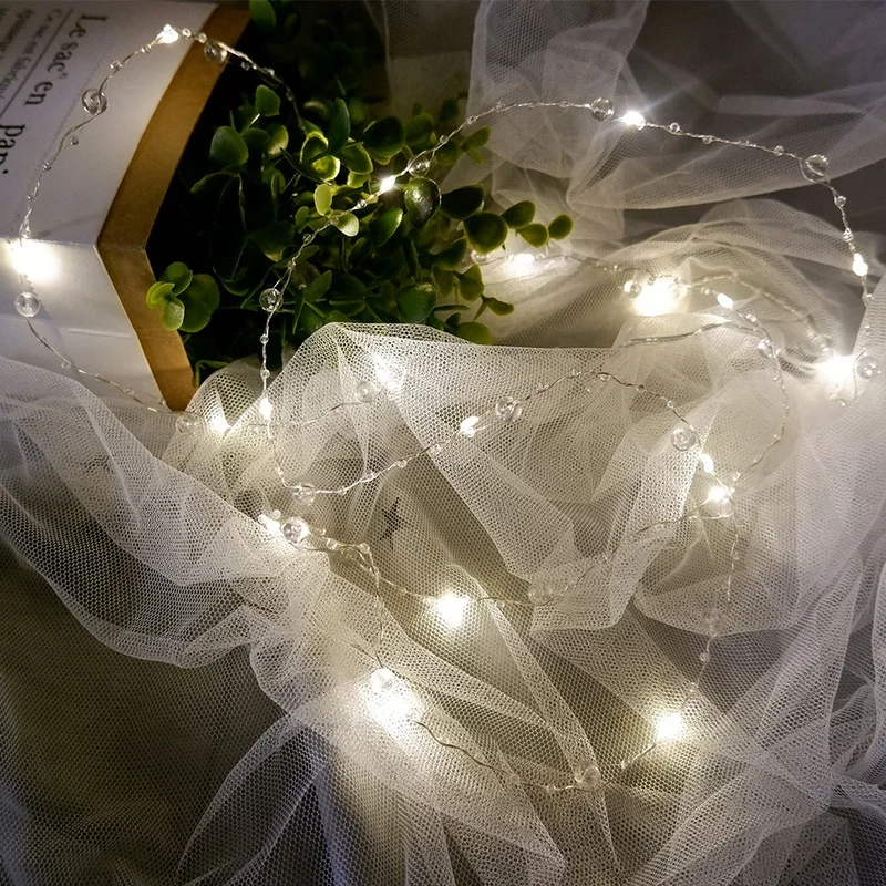 

Светодиодная гирлянда из медной проволоки с белыми бусинами, 2 м, Сказочная гирлянда для спальни, комнаты, Рождественское украшение, праздничное освещение, на батарейках для свадьбы