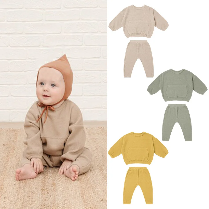 

2022 Children's Suits Autumn New Infants Kid Sweatshirt Tops European Solid Color Wafege Long -sleeved Sweater Pants Suits