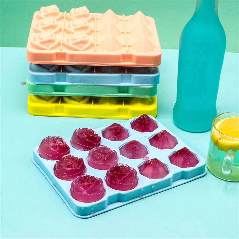 

Rose Diamond Ice Cube Silicone Mold DIY 12 Holes Flower Ice Maker Mold Whisky Cocktails Juice Drinking Party Decor Home Bar Mold