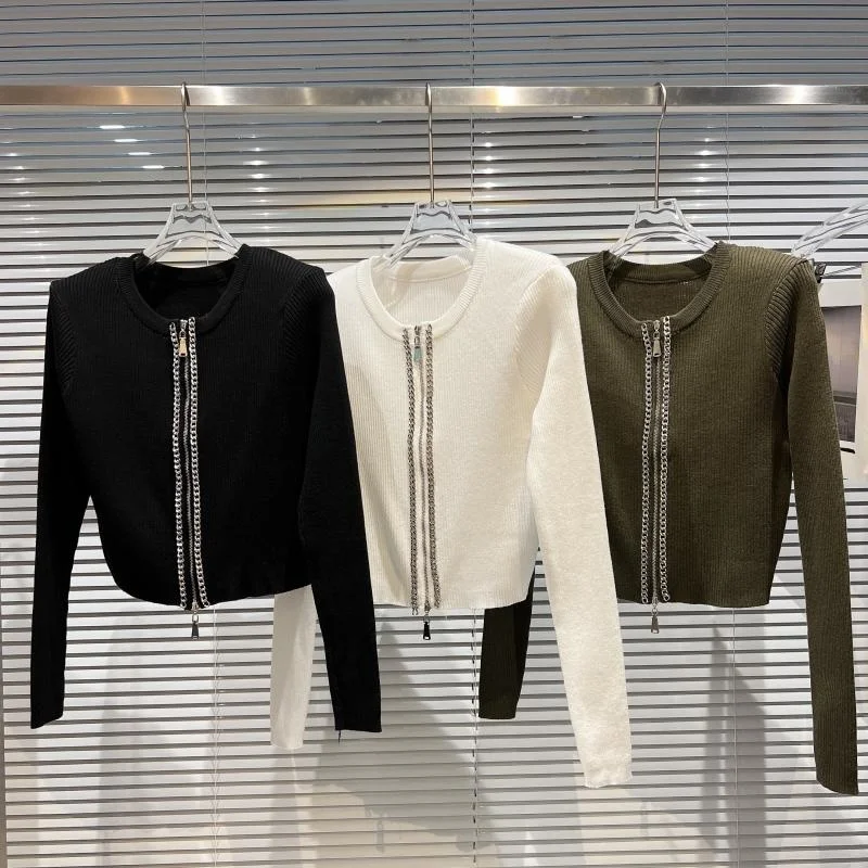 

Женский дизайнерский шерстяной свитер-рубашка на молнии с металлической цепочкой на осень 2022