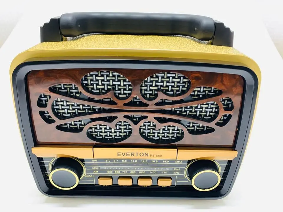 

Everton RT 880 radio music box USB FM portable Stereo digital mobile radio electric rechargeable battery speaker camping
