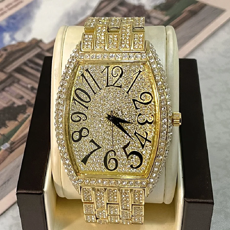 

Hip Hop Brand MISSFOX Gold Quartz Watch For Men Luxury Full Diamond Fshion Digital Watches Waterproof Sports Big Dial Clocks Mal