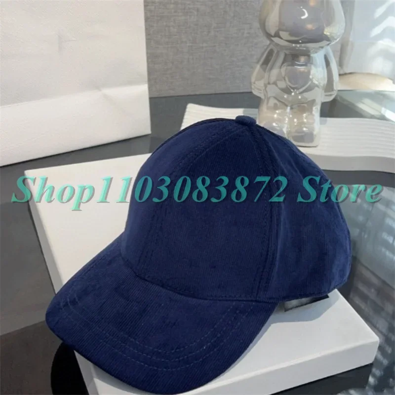 Рисунок 3 - Модная Вельветовая бейсболка 662245