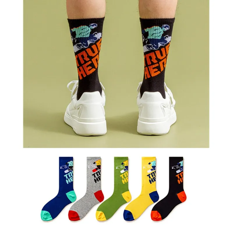 New fashion men's sports running cotton socks hip hop Harajuku Kawaii cotton football socks happy casual socks men's gift
