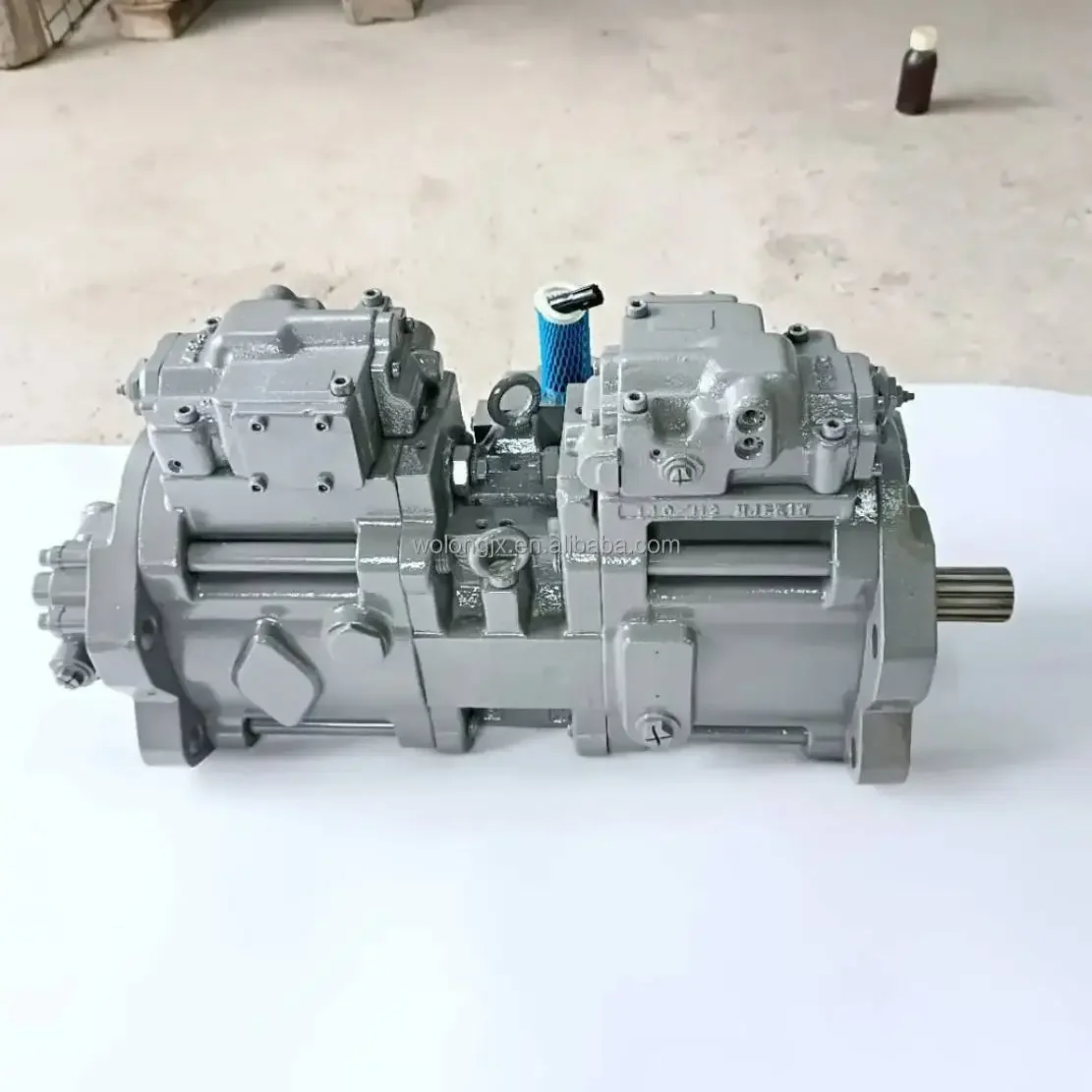 Главный насос Гидравлический Номер детали K3V140DT Применяется к экскаватору SE330