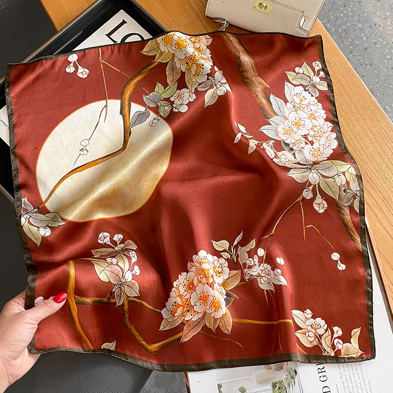 

2023 классический квадратный шарф из 100% шелка, Женская повязка для волос с принтом в полоску, запястье, шейный платок в английском стиле, бандана