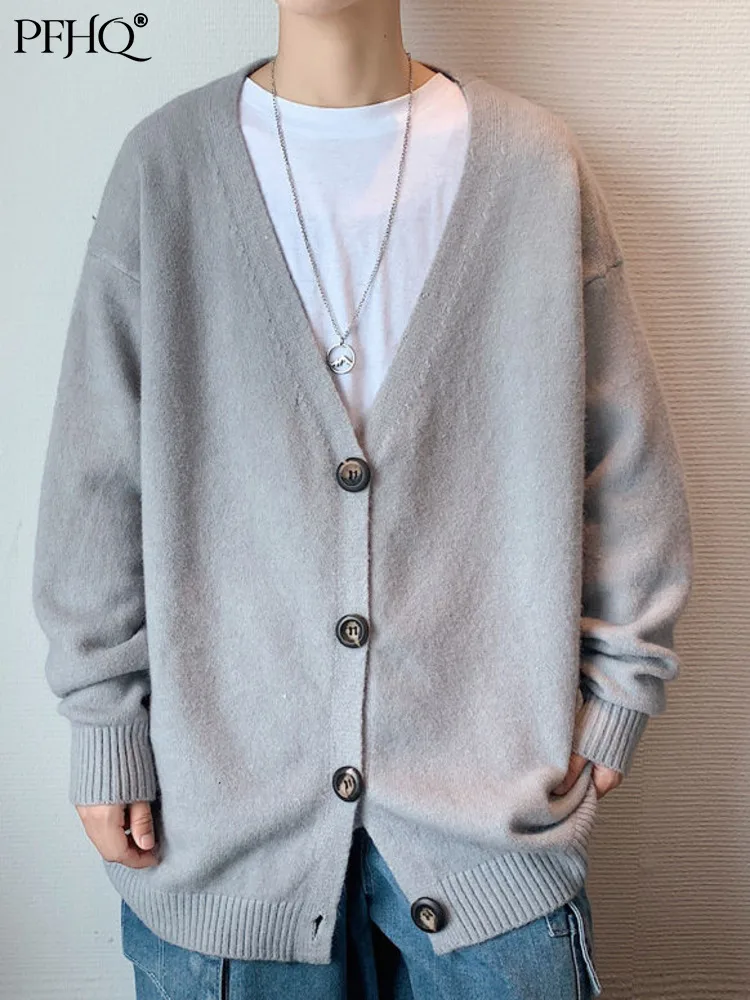 

PFHQ Men's Knit Cardigan New Solid Color Long Sleeve V-neck Man Tops Loose Trend Fashion Man Tops Male Clothing Autumn