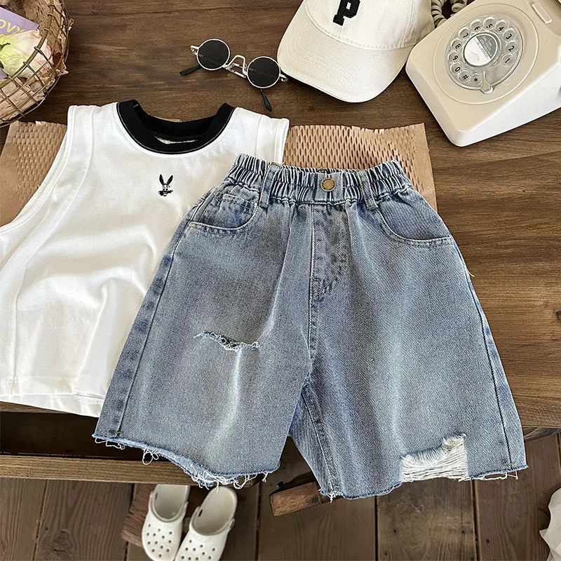 

2023 Summer Kids Shorts Boys Knee Length Ripped Jeans Girls Loose Casual Denim Shorts