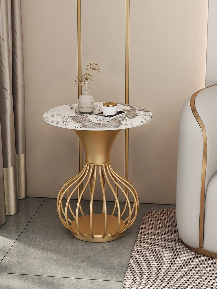 

Роскошный прикроватный столик для дивана, для спальни, балкона, кофейный столик, прикроватный столик, мебель для гостиной, нордический Простой декоративный угловой стол