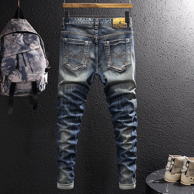 Рисунок 2 - Джинсы мужские Стрейчевые с вышивкой