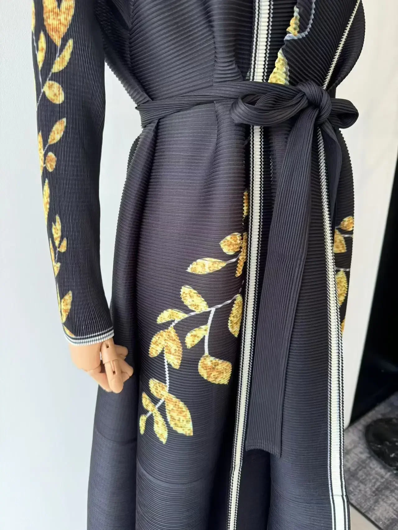 Женское длинное плиссированное платье с принтом