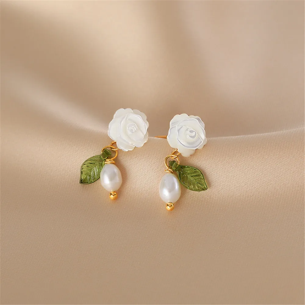 

Unique Pearl Women Drop Earrings Green Leaves Charm Jewelry Shell Flower Silver Needle Studs Romantic Exquisite Versatile Gift