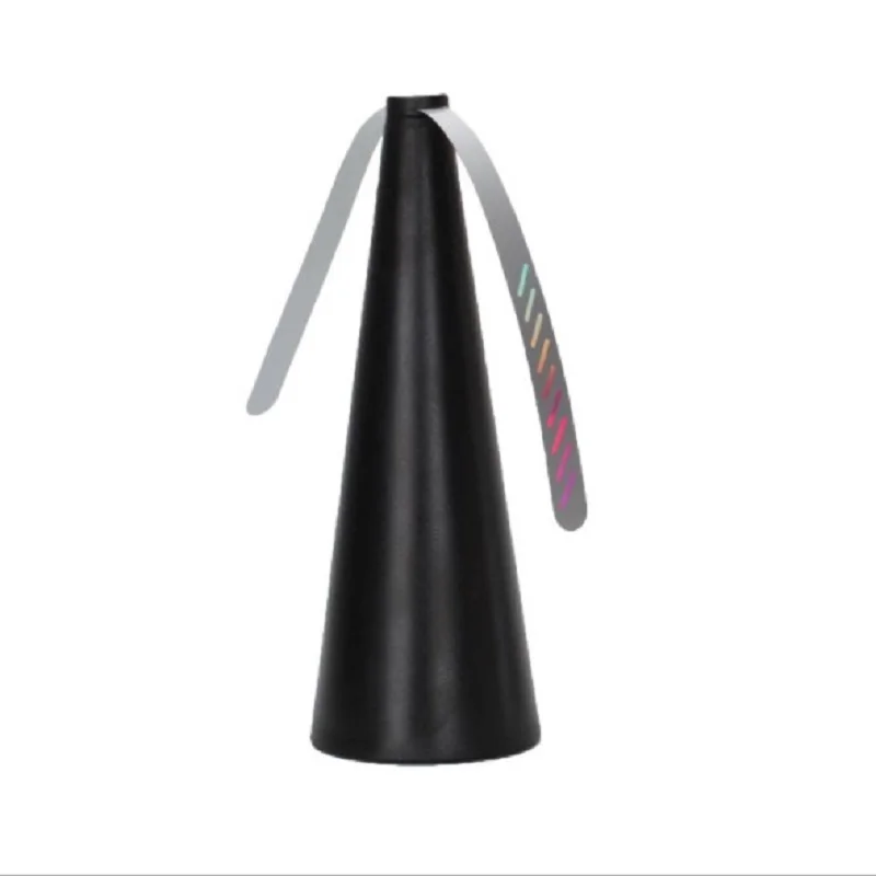 

Multifunctional fan leaf automatic fly repeller