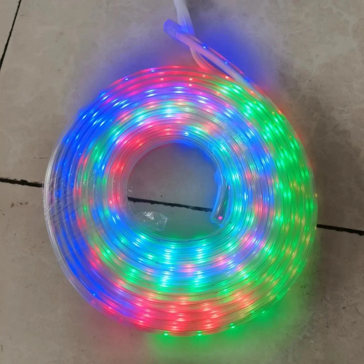 Прямая поставка уличная лошадиная гонка вода шесть цветов изменяющая цвет