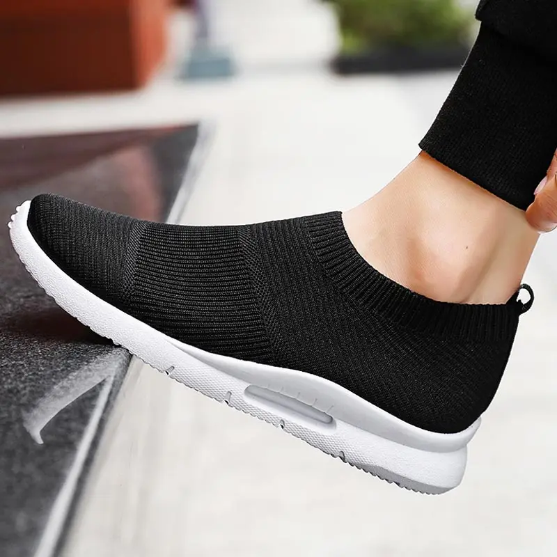 

Airavata Slip on Men's Sports Shoes Male Running Shoes Men Sport Summer Sneakers Socks Black Fitness Runners Racing Basket D-464