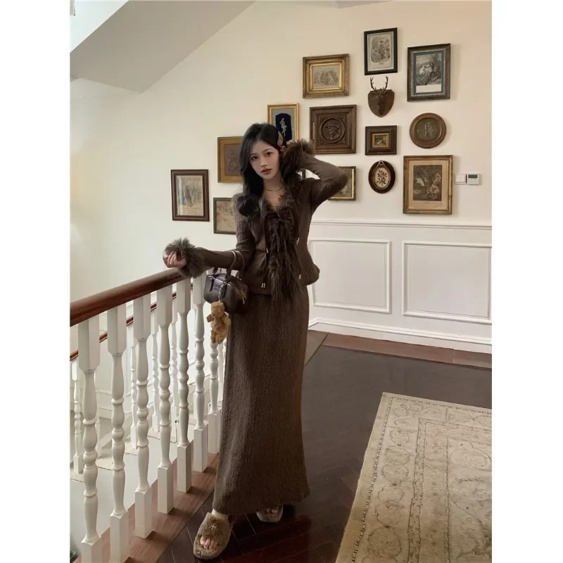 Aemifashionный вязаный свитер с длинными рукавами и подходящей юбкой женский осенний