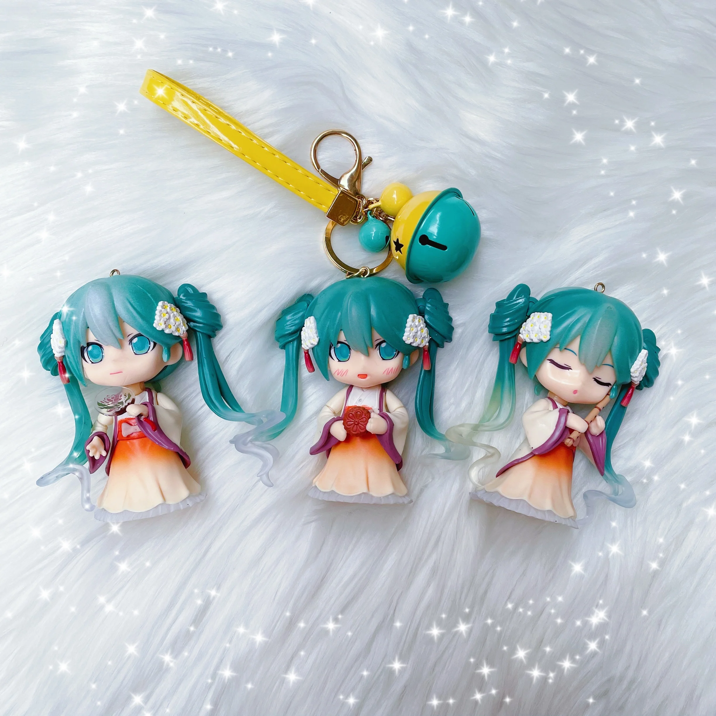 

10 см Kawaii Miku Moon Аниме косплей брелок из ПВХ экшн-Фигурки игрушки Коллекционная модель кукла украшение подарок подвеска рюкзак