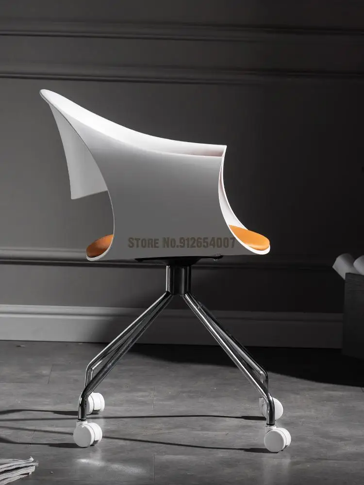 Дизайнерское компьютерное кресло офисное вращающееся для учеников дома спальни