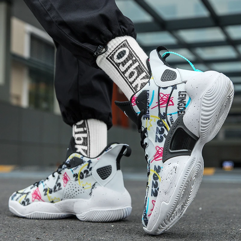 QQ-817 Men's Basketball Shoes Breathable Cushioning Non-Slip Wearable Sports Shoes Gym Training Athletic Basketball Sneakers