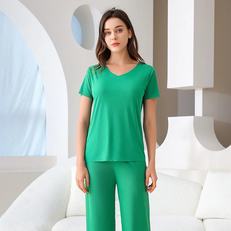 Рисунок 6 - Пижама женская с коротким рукавом