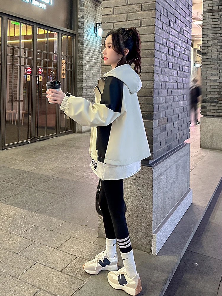 Свободная короткая женская куртка в Корейском стиле весна 2024 новая рабочая