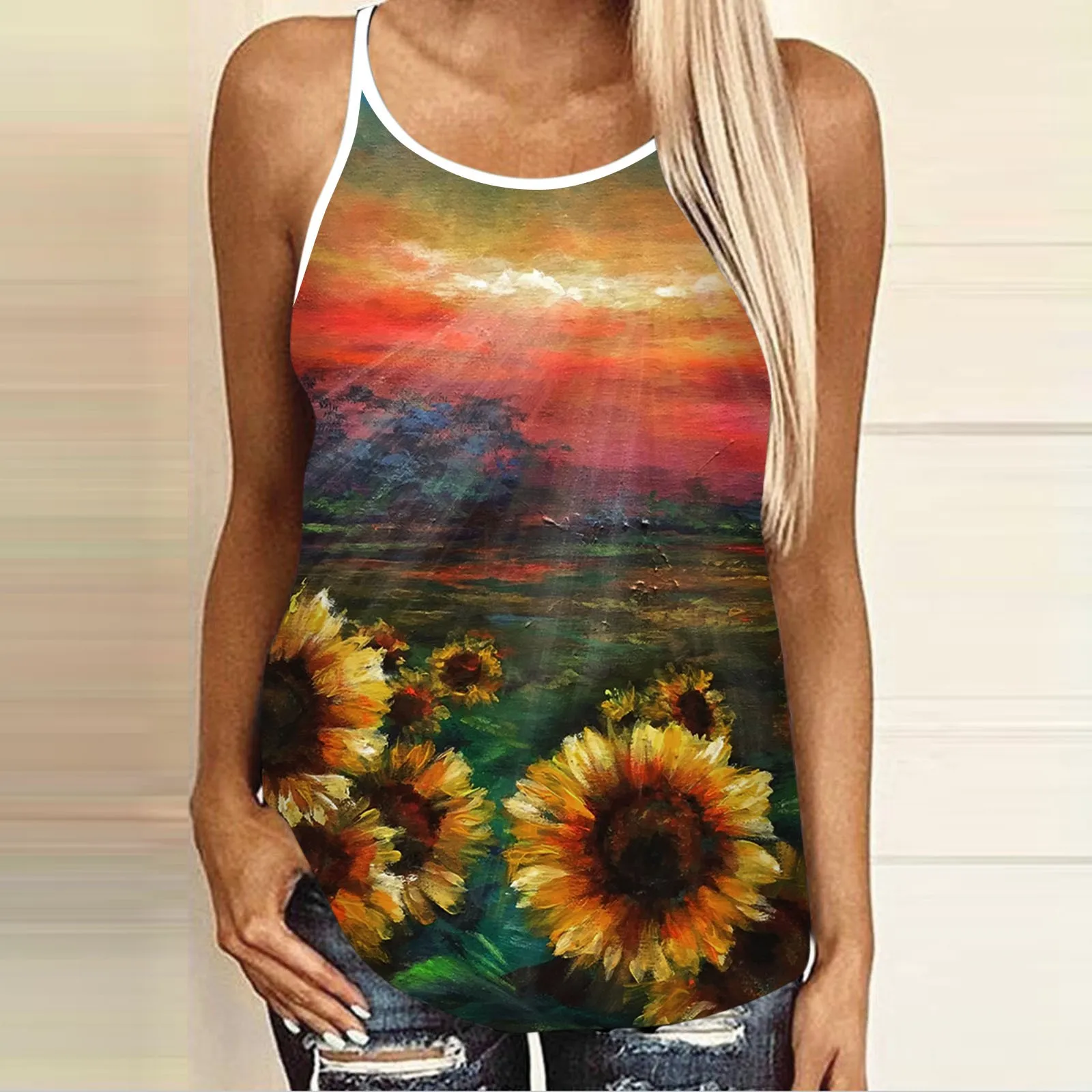 

Женская футболка с цветочным принтом, без рукавов