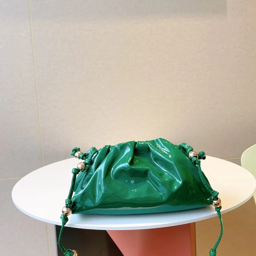 

Luxury Patent Leather Cloud Bag Women Shoulder Bag Designer Small Dumpling Bags for Women 2022 Fashion Crossbody Bag Tote Clutch