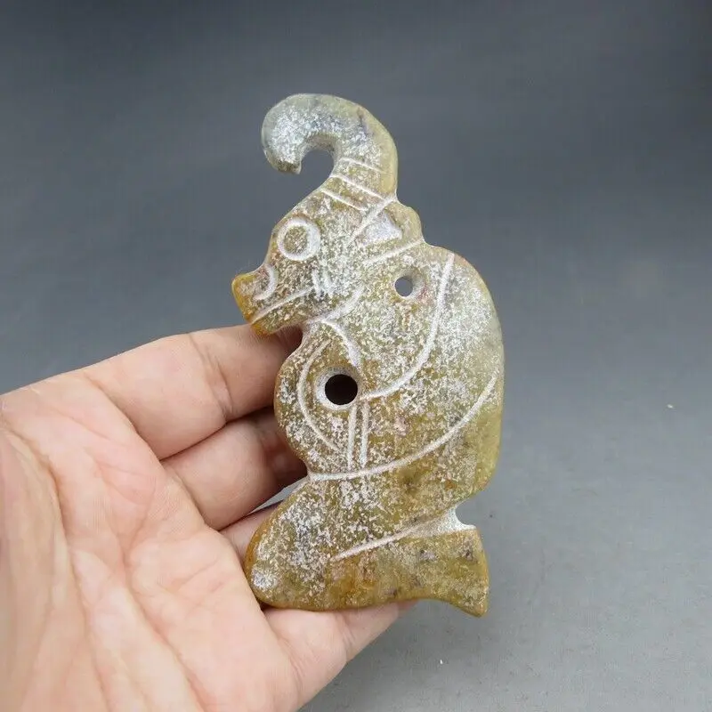 

Китай, нефрит, Ляонин, хуншанская культура, нефрит, Аполлон, кулон