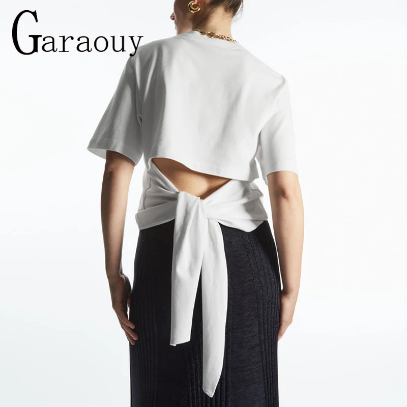 

Garaouy 2023 Summer Women Simple Solid O Neck Short Sleeve T-shirt Female Fashion Tie A Bow Backless Tees Crop Top Y2k Camisetas