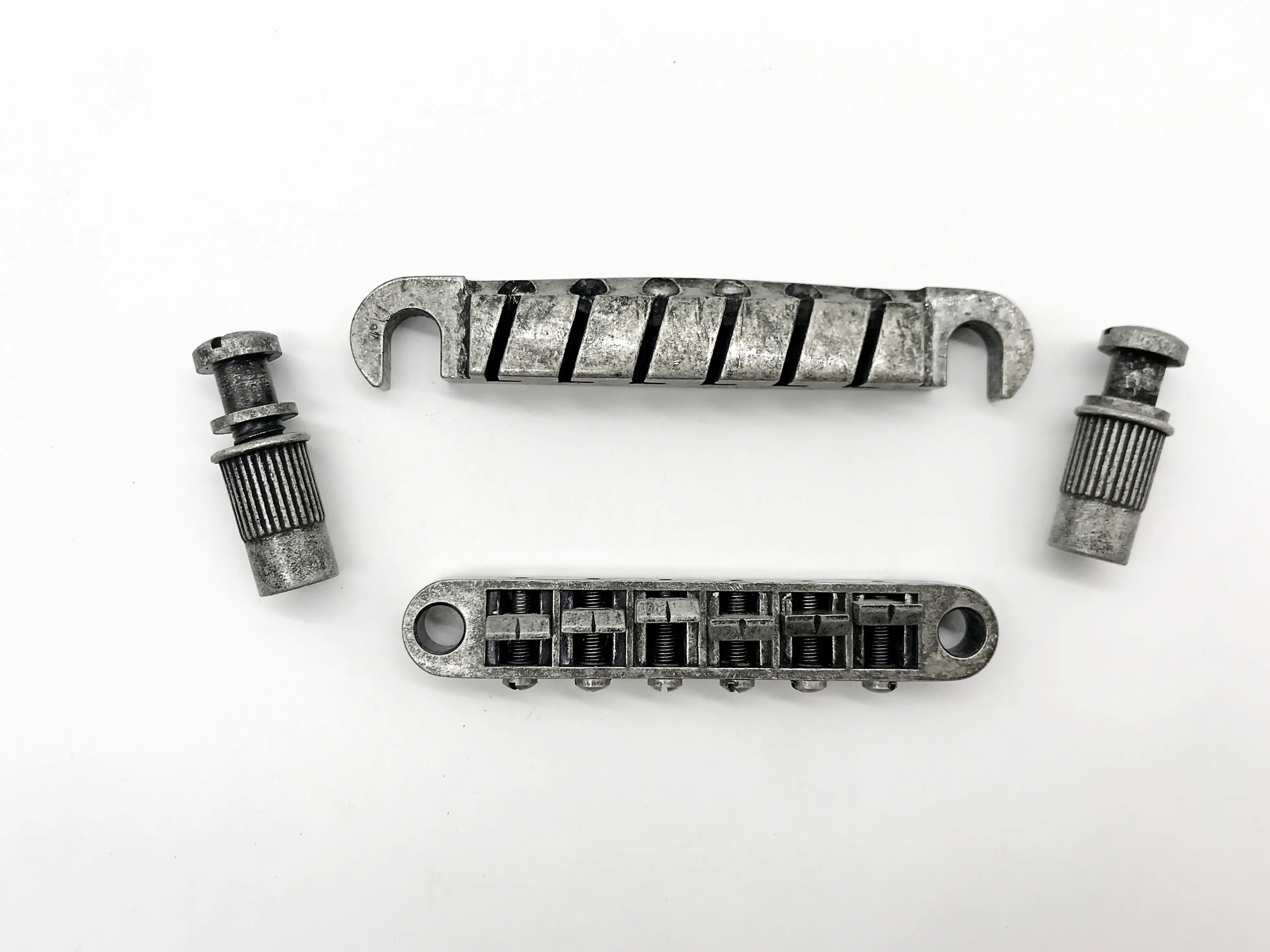 

Профессиональный оригинальный мост для электрогитары IBZ аксессуары для фотогитары Бесплатная доставка L061