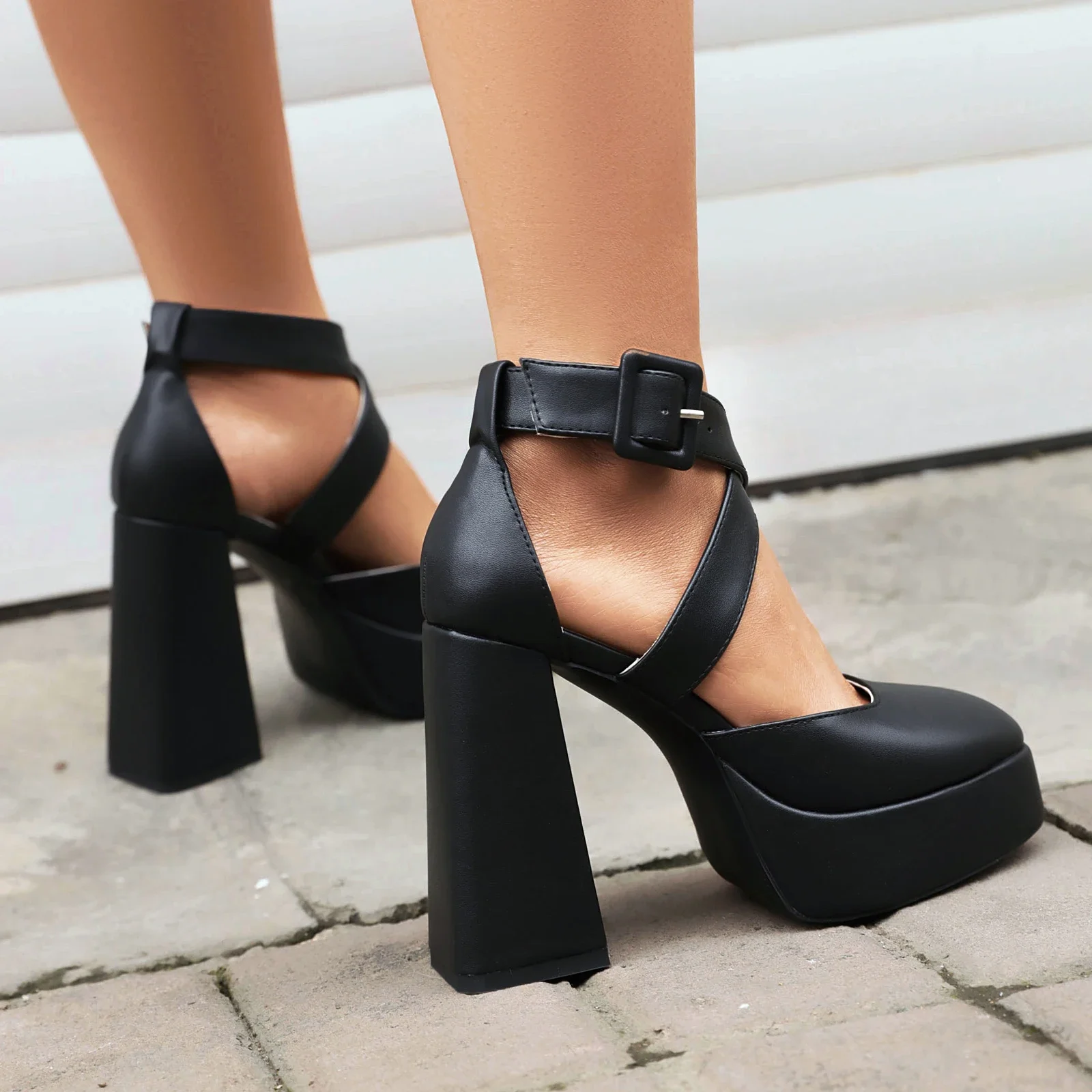 Женские босоножки с ремешком на щиколотке больших размеров платформе и высоком