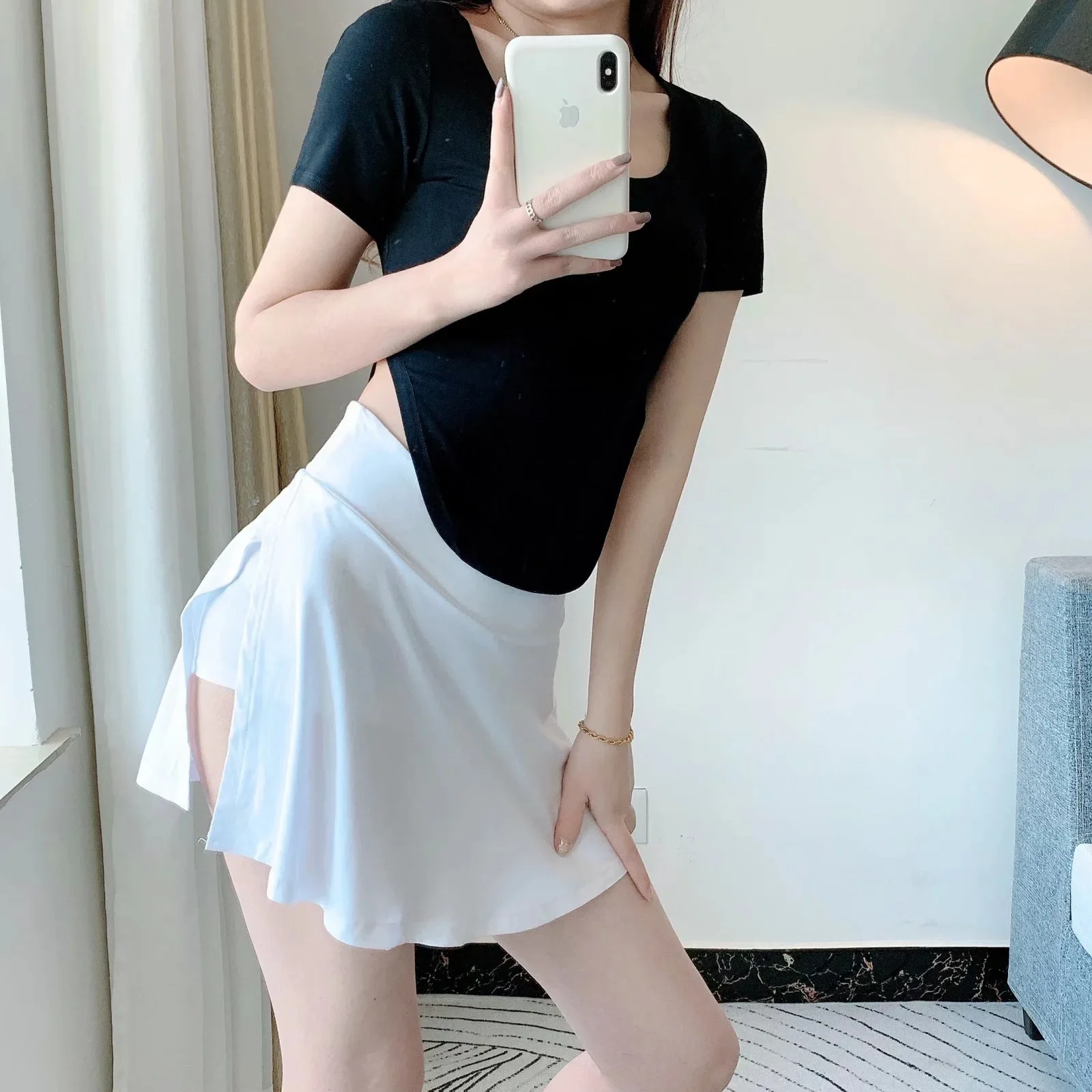 

Summer 2022 Women's European And American Style Fashion High Waist New Sexy Elastic Sports Solid Color Thin Short Shorts