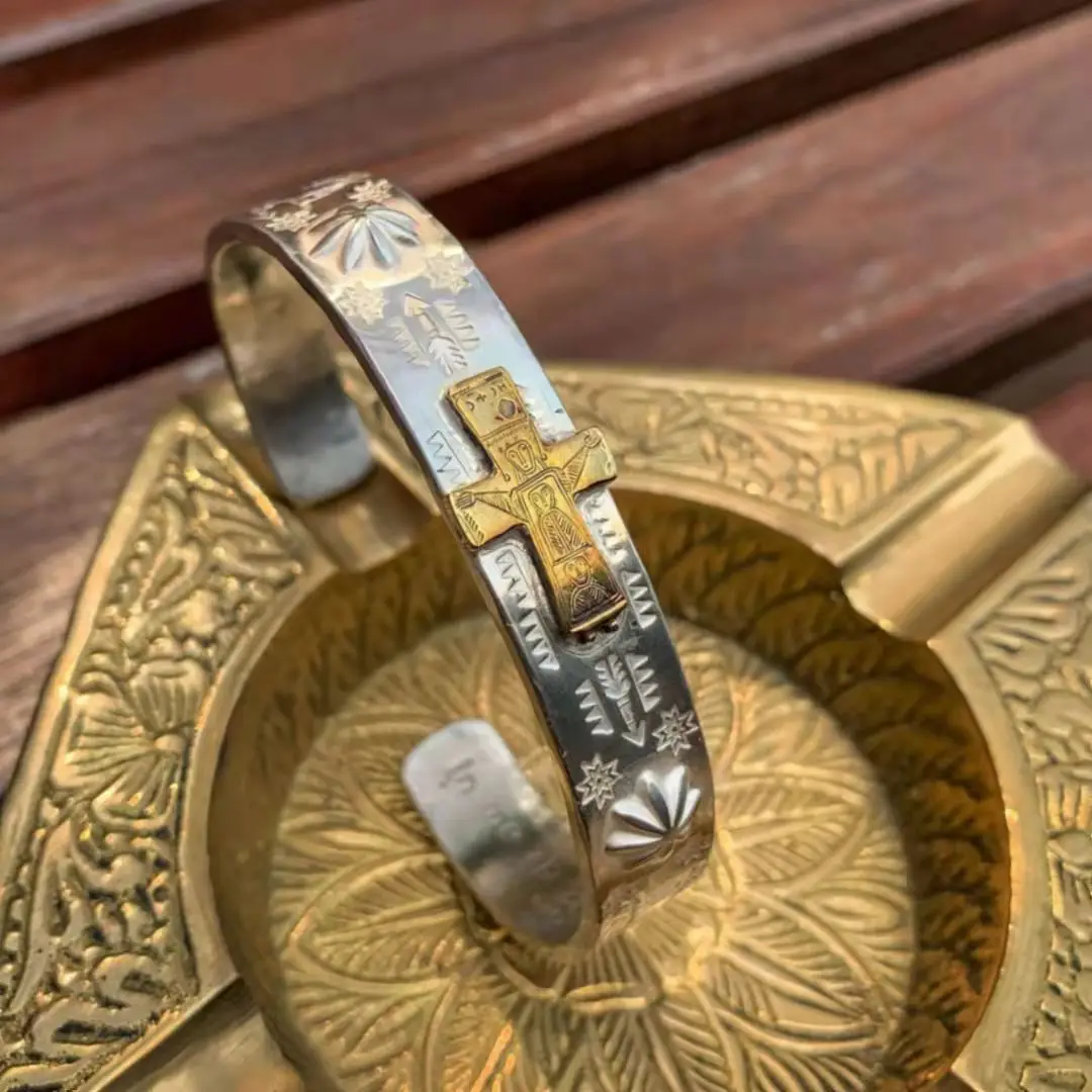 

Ethnic Style Takahashi Eagle Gold Color Cross Cuff Bangle Open Bracelet Tribal Totem Cool Jewelry Accessories Gifts