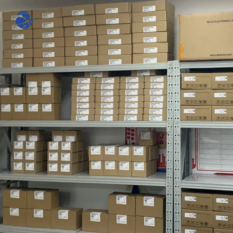 Новый оригинальный контроллер программирования PLC 6es7214-1ag40-0xb0