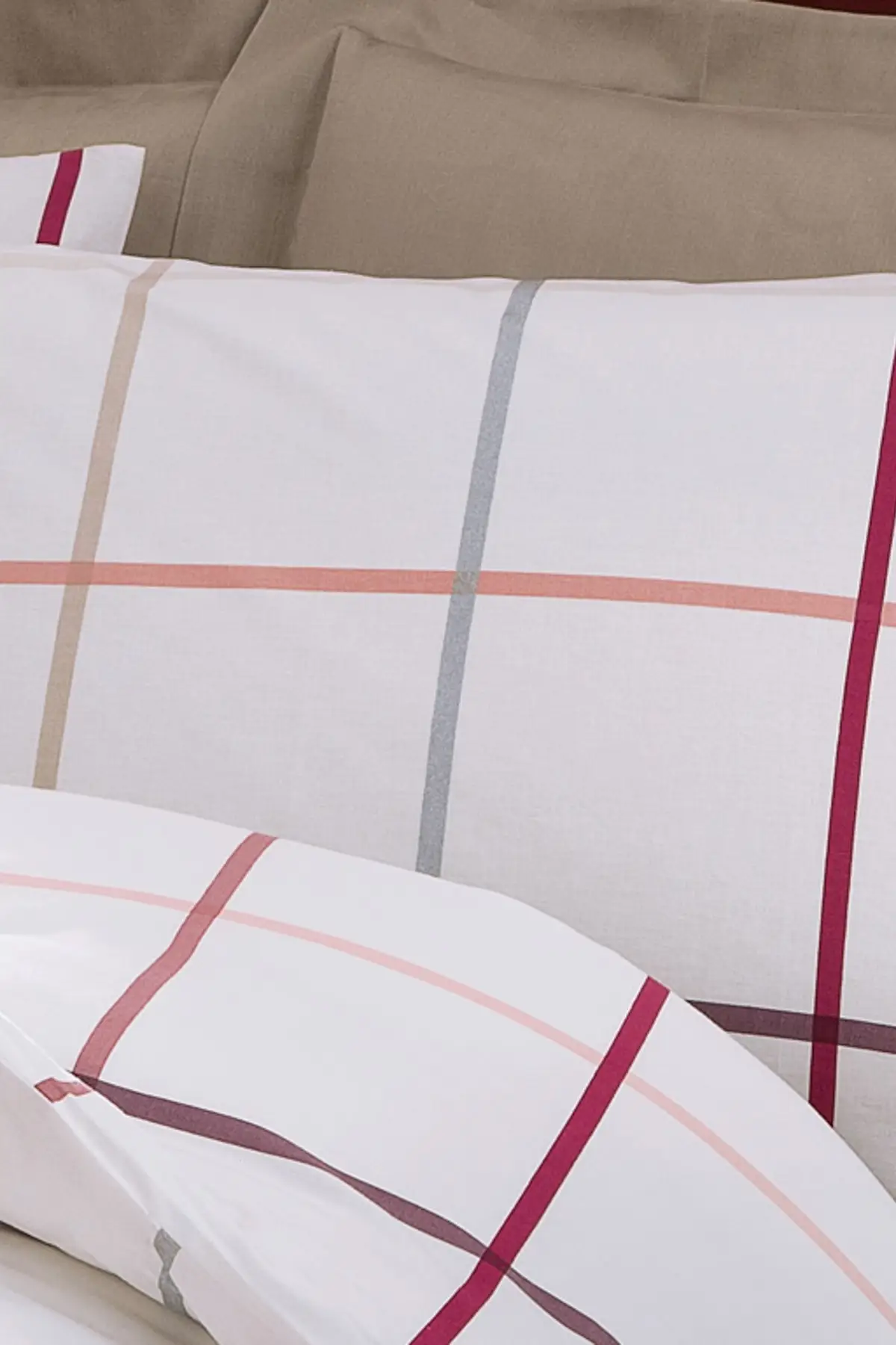 

Чехол Glam из хлопка в клетку, 2 'li, 50x70 см, розовый