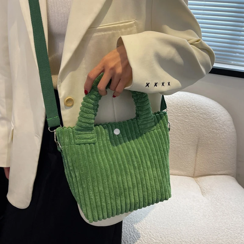 

Corduroy Casual Women's Side Shoulder Crossbody Bag Trend 2022 New Cotton Zipper Tote Handbags Designer Ladies Bucket bag Purse