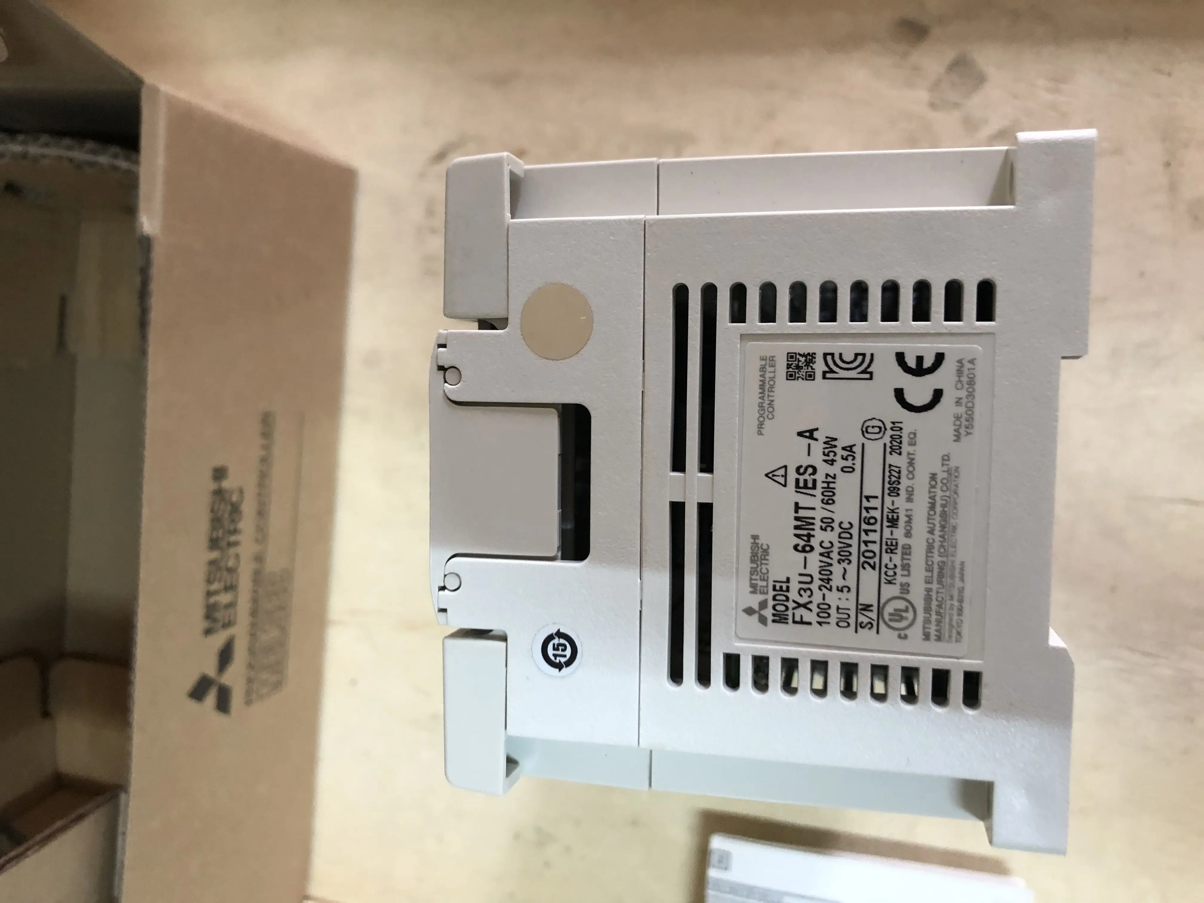 

Mitsubishi PLC FX3U Series Programmable Logic Controller FX3U-16MT/ESS FX3U-32MT/ESS FX3U-48MT/ESS FX3U-64MT/ESS FX3U-80MT/ESS