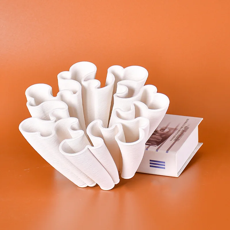 

Creative Coral Shape Flower Vase Coral Handicraft Ornaments Flower Arrangement Ceramic Handicraft Ornaments Home Decoration