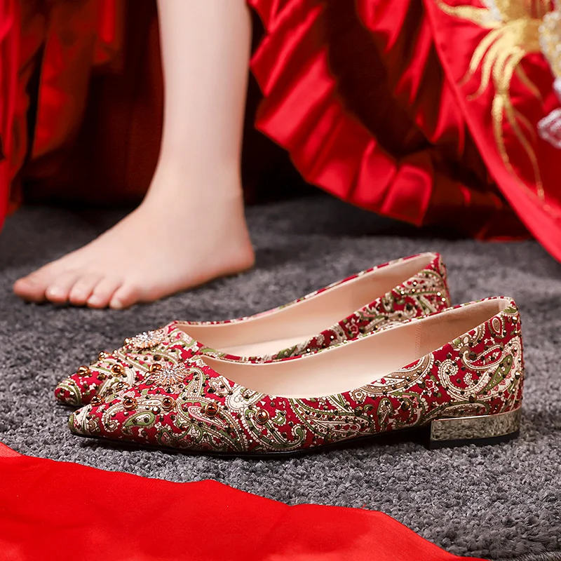 

Wedding show he shoes flat red wedding shoes female new Chinese style flat single shoes diamond bridal shoes