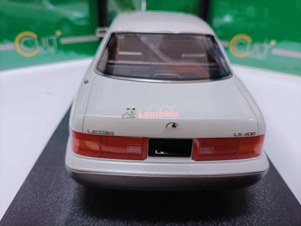 Культ 1:18 для toyot Lexus LS400 3 0 Edition белая лимузиновая модель классических старых