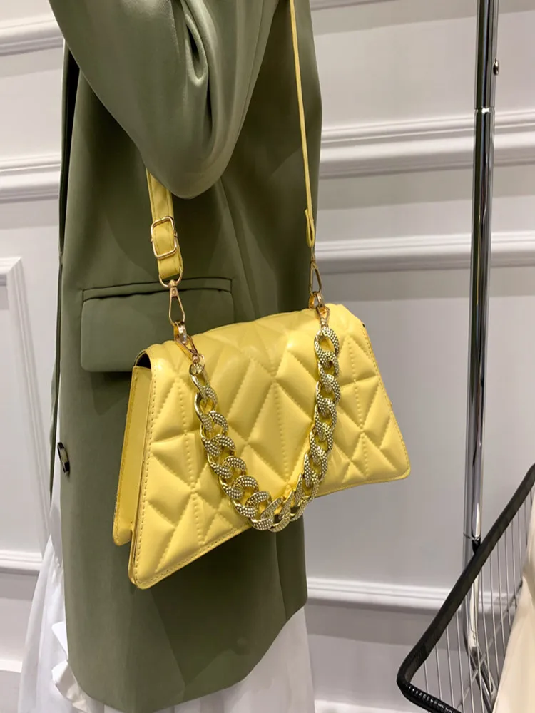 

2022 Fashion Thick Chain Crossbody Bags For Women Designer Plaid Pu Leather Shoulder Bag Ladies Handbags