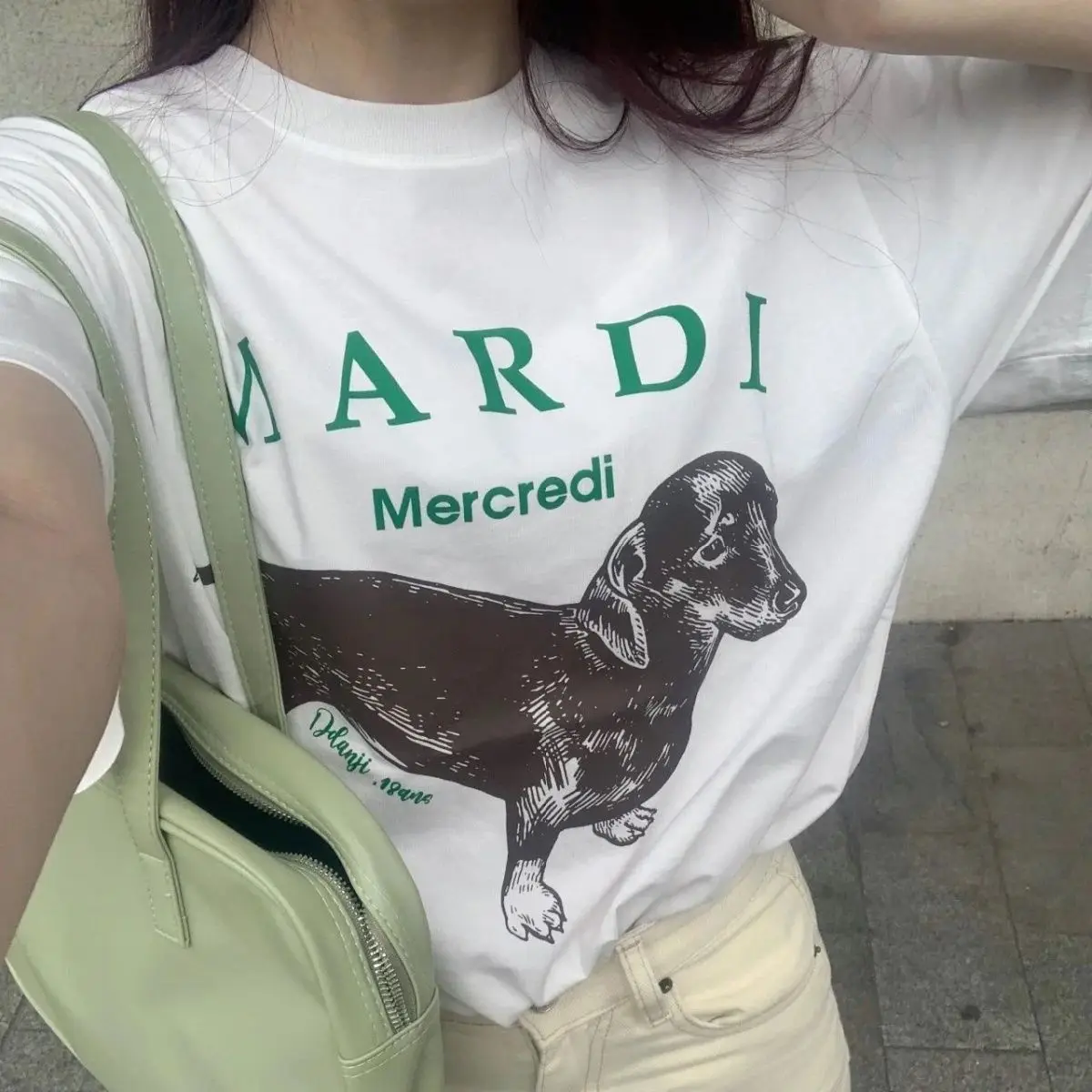 

Dong Jie's Madi Dachshund Dog Tide Brand Short Sleeve T-shirt with Pure Cotton Printing for Men and Women's Loose and Versatile