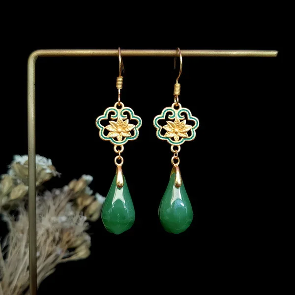 

Noble Palace Style Earrings New Retro Long Style Han Style Cheongsam Magnolia Chinoiserie Femininity Advanced Bride Long Tassel