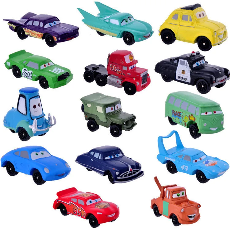 Купить комплект машинки. Набор машин Mattel Тачки Lightning MCQUEEN, chick Hicks and King (fbt10) 1:55. Игрушечные машинки Pixar cars. Молния Маккуин игрушка машинка. Disney Pixar cars игрушки.