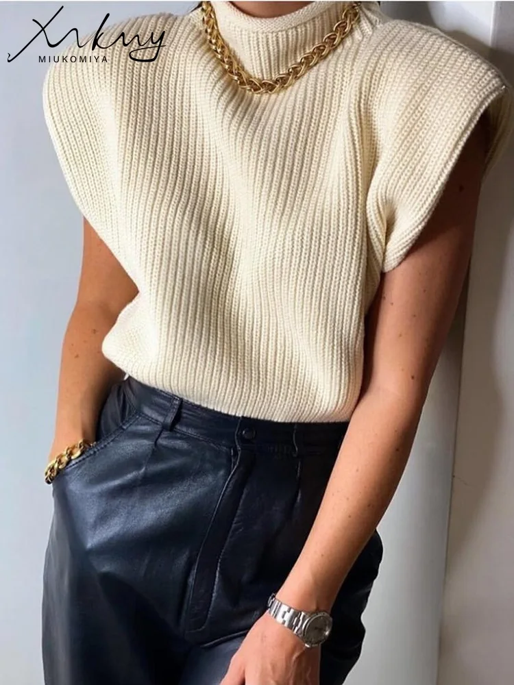 

Женский трикотажный свитер-водолазка без рукавов, однотонный пуловер с наплечниками, весна-лето 2023