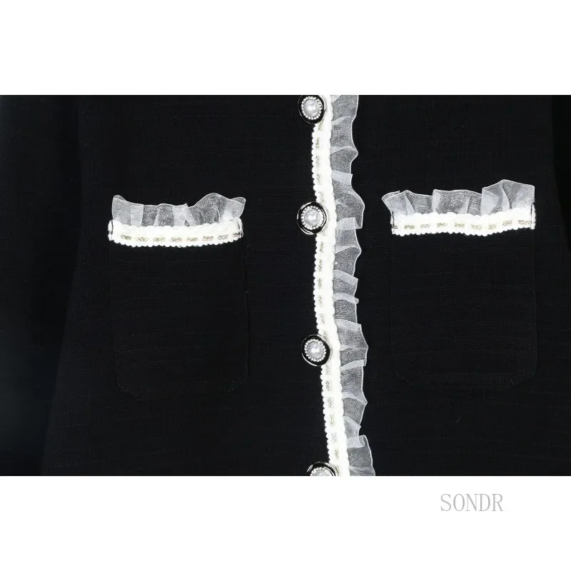 Высокомодный черный кардиган с кружевной отделкой 2024 осень-зима укороченный