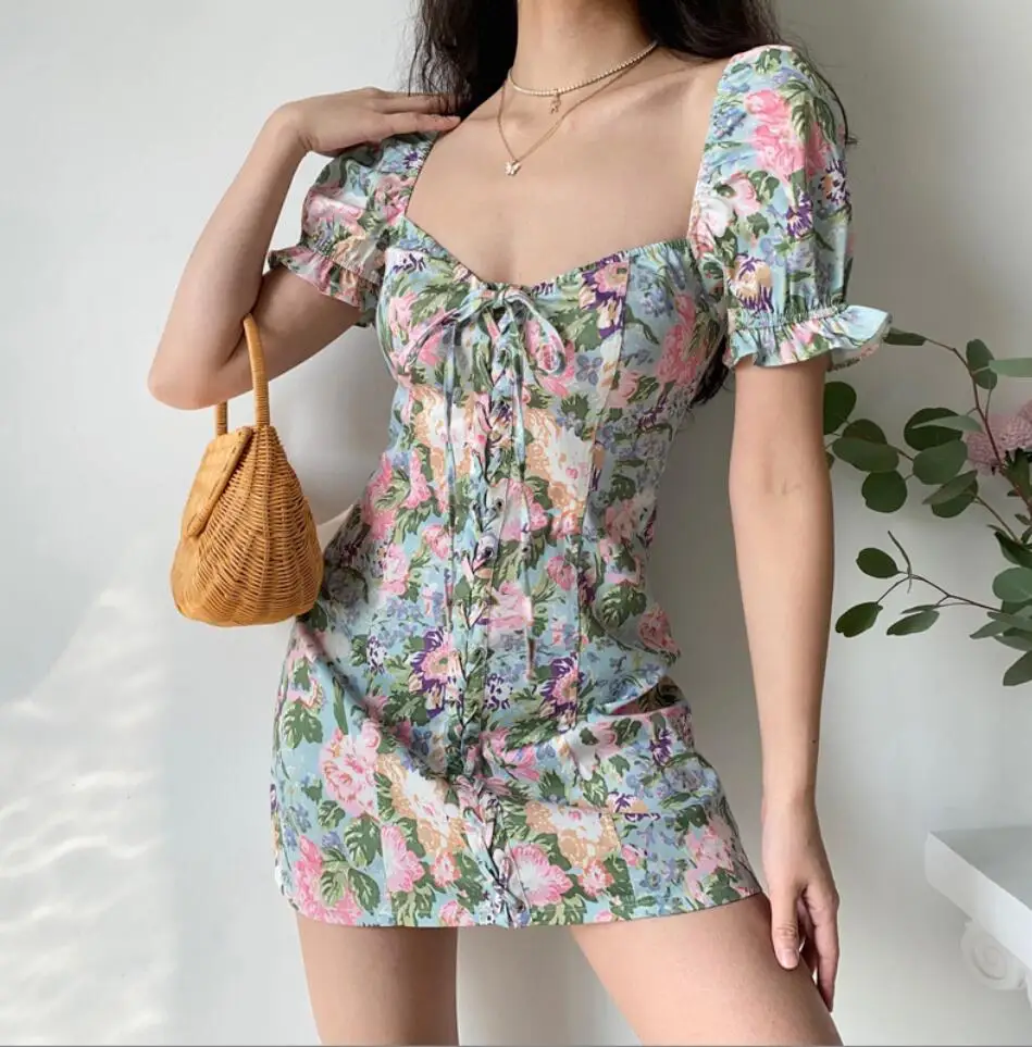 

Платье-миди летнее Облегающее с рукавами-фонариками и бантом