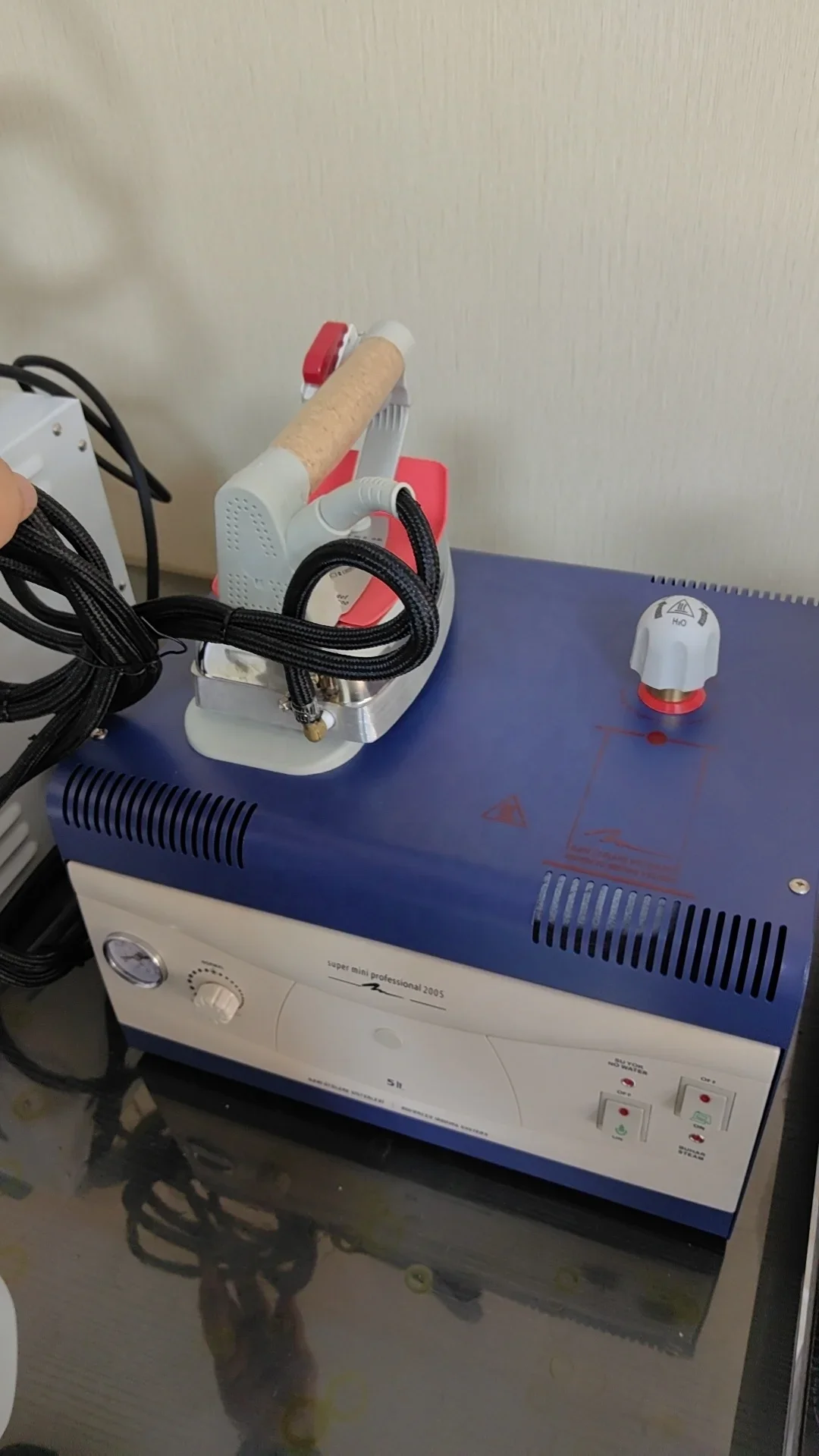 YYHC-Высококачественный промышленный паровой утюг большой емкости объемом 5 л с